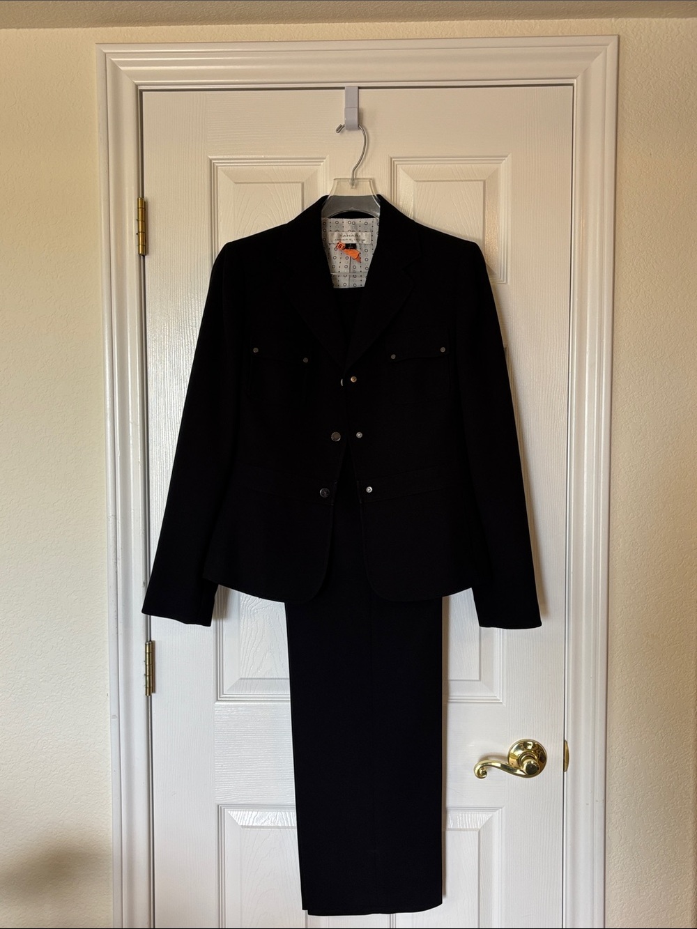 Tahari Black Women's Two-Piece Suit Jacket and Skirt